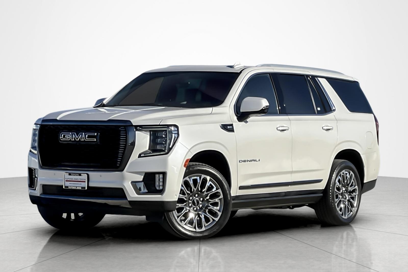 2023 GMC Yukon Denali Ultimate's photo