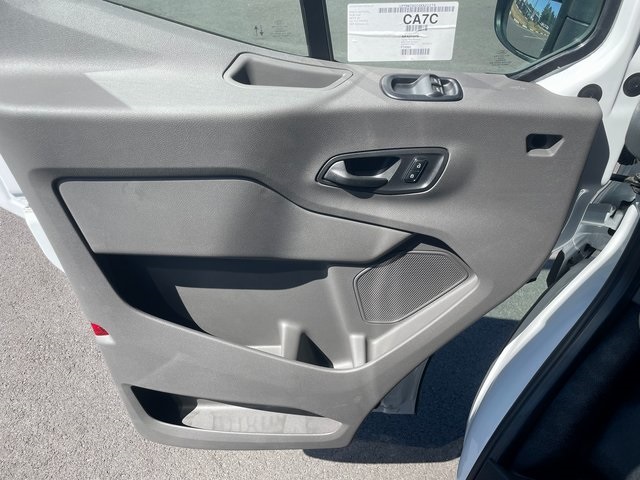 2025 Ford Transit photo 9