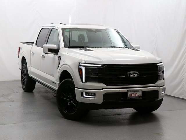 New 2025 Star White Metallic Tri-Coat Ford Platinum® image 1