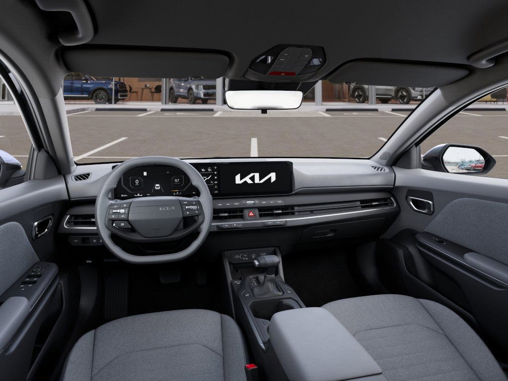 2025 Kia K4 EX photo 3