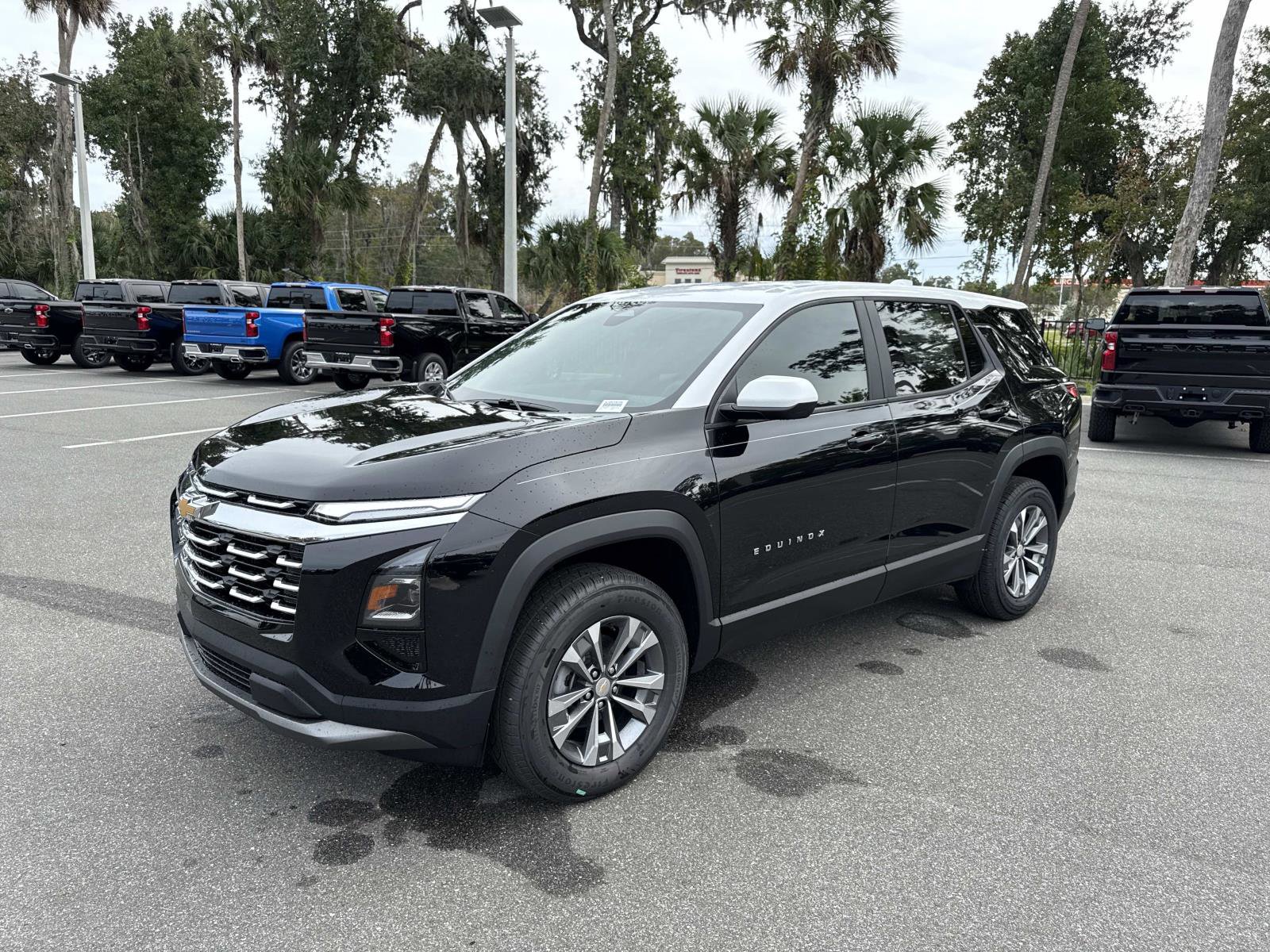 2026 Chevrolet Equinox LT photo 3