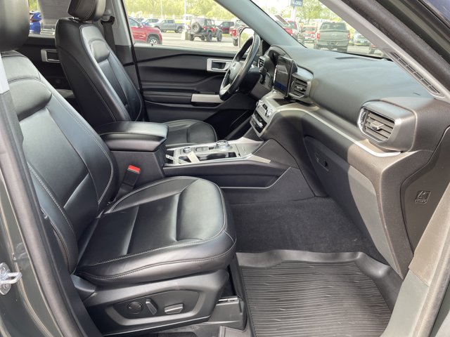 2022 Ford Explorer XLT photo 30