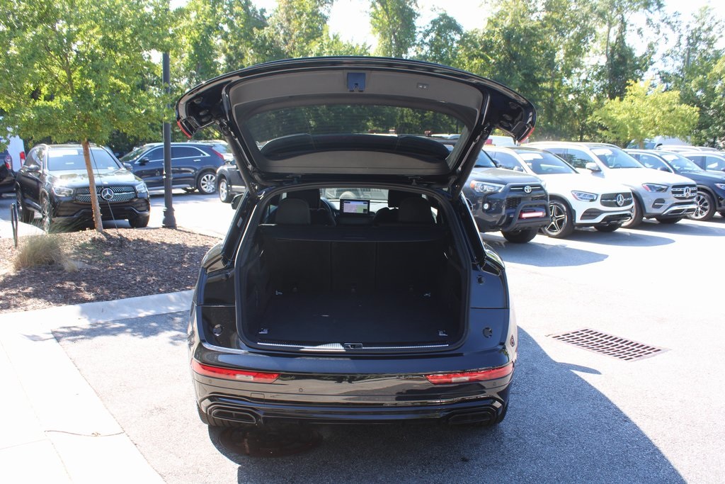 2024 Audi Q5 S line Prestige 55 TFSI Premium photo 7