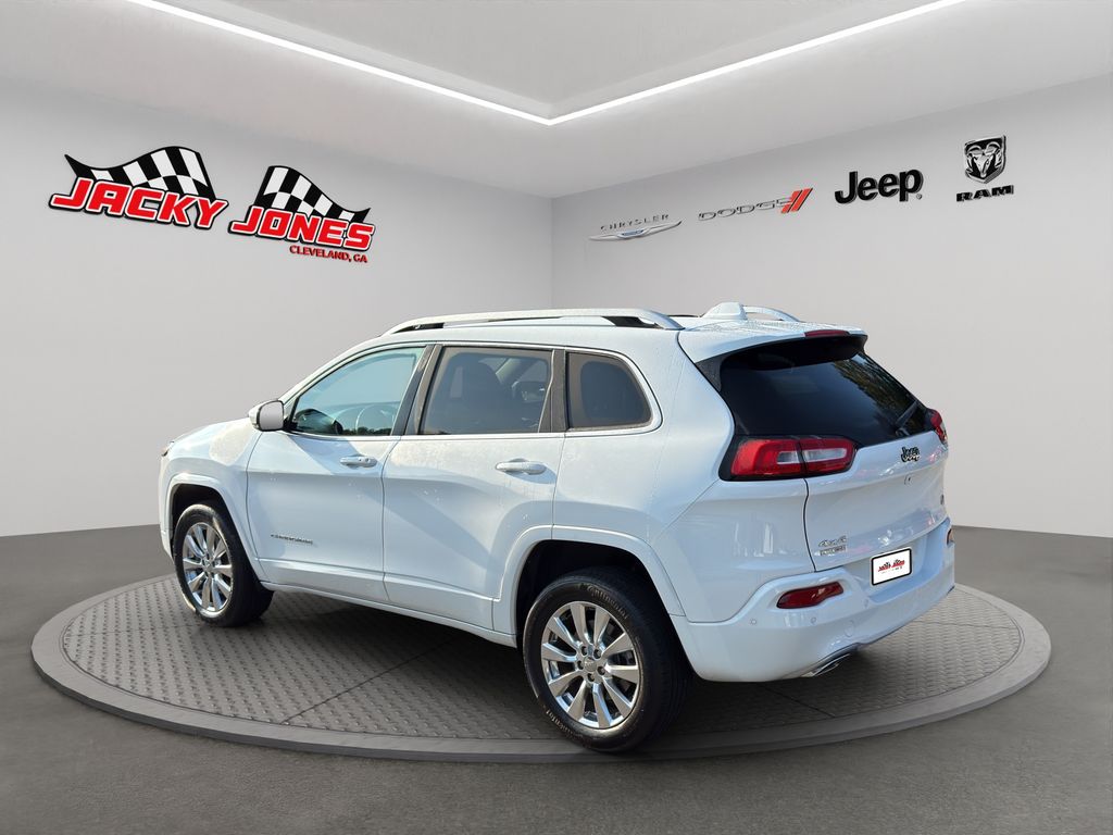 2016 Jeep Cherokee Overland photo 2