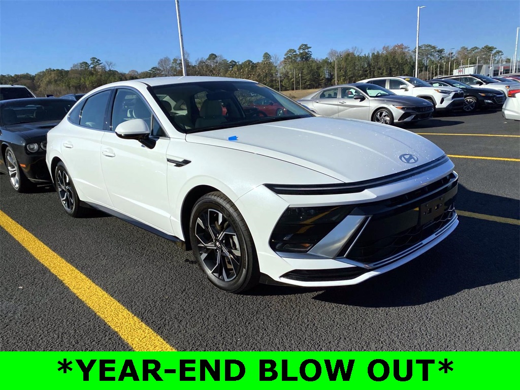 2024 Hyundai Sonata SEL's photo
