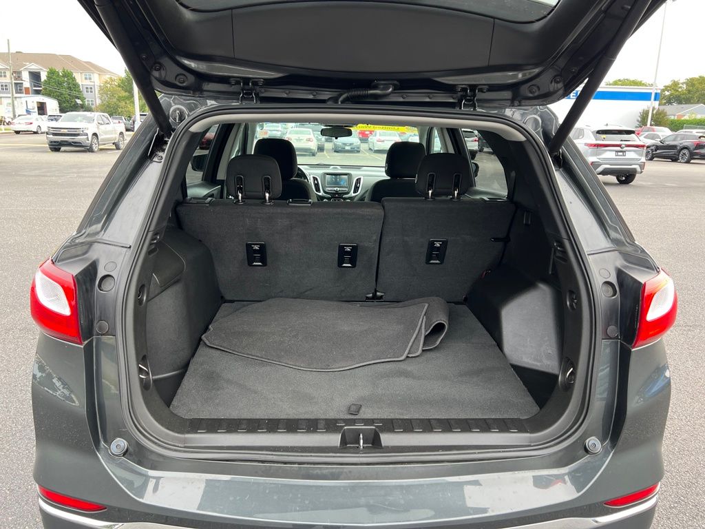 2018 Chevrolet Equinox LT photo 26