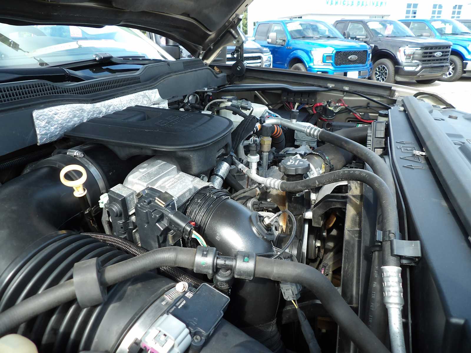 2015 Chevrolet Silverado 3500HD LTZ photo 16
