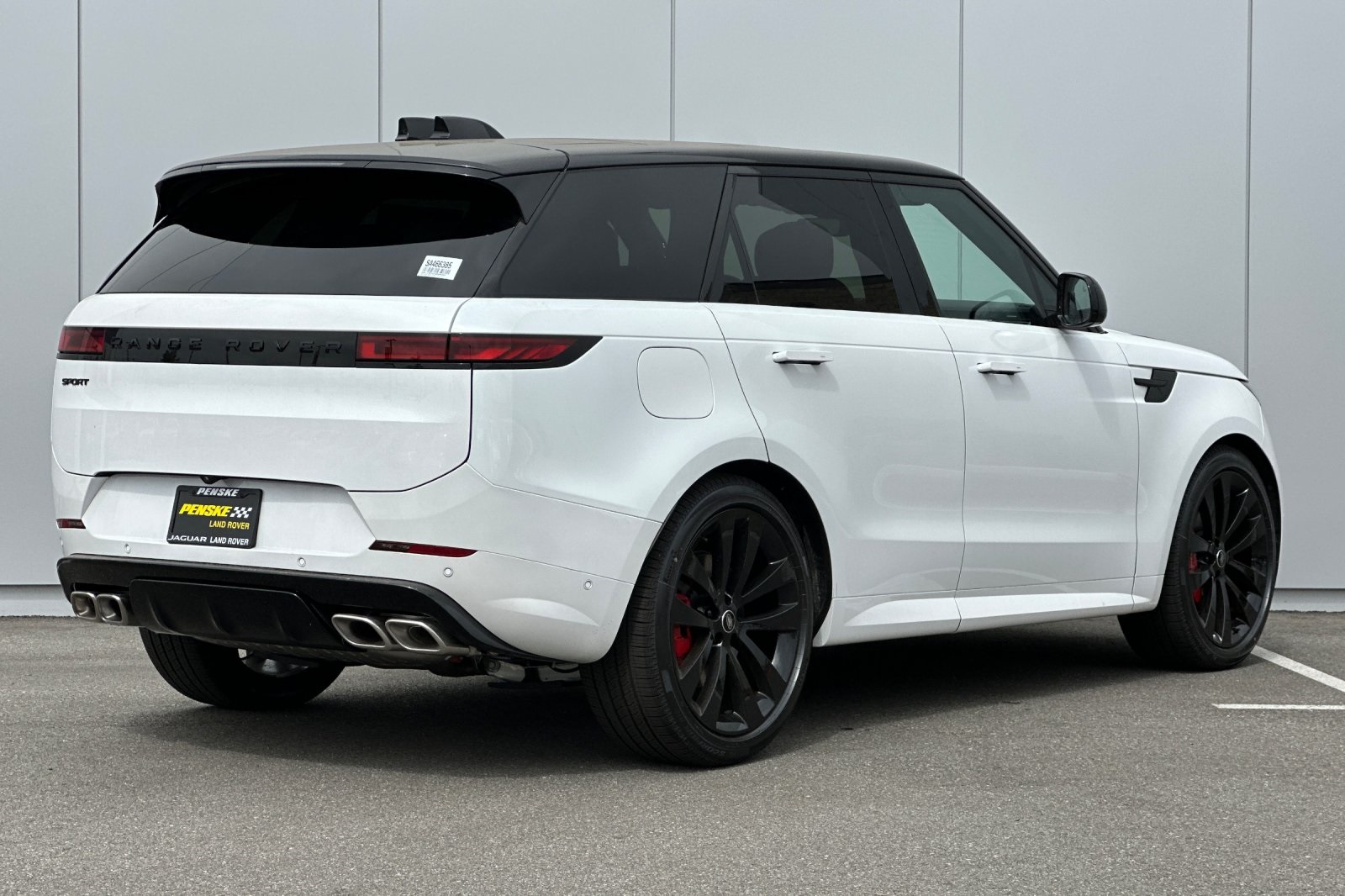 2025 Land Rover Range Rover Sport SE photo 3