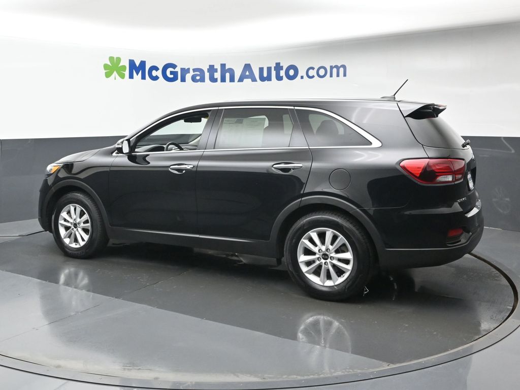 2019 Kia Sorento LX photo 16