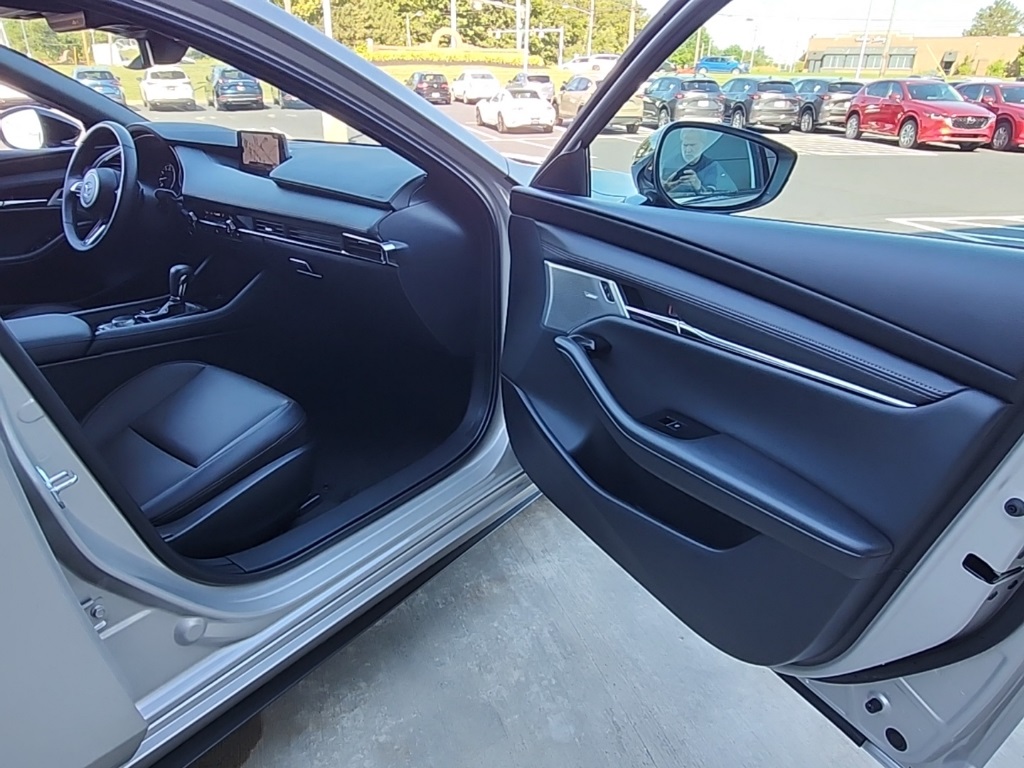 2025 Mazda Mazda3 Hatchback 2.5 Turbo Premium Plus photo 19