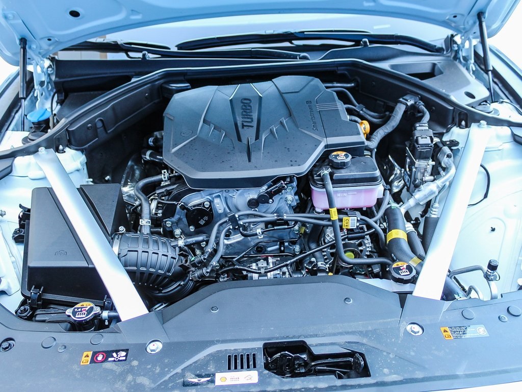 2026 Genesis G70 2.5T photo 24
