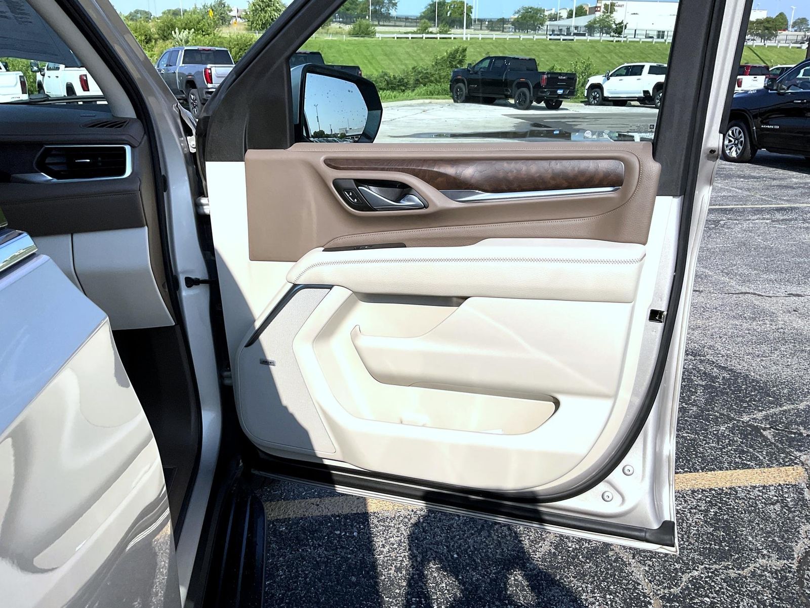 2021 Gmc Yukon XL Denali photo 14