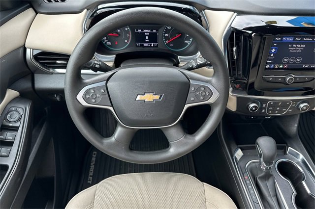 2023 Chevrolet Traverse LS photo 13