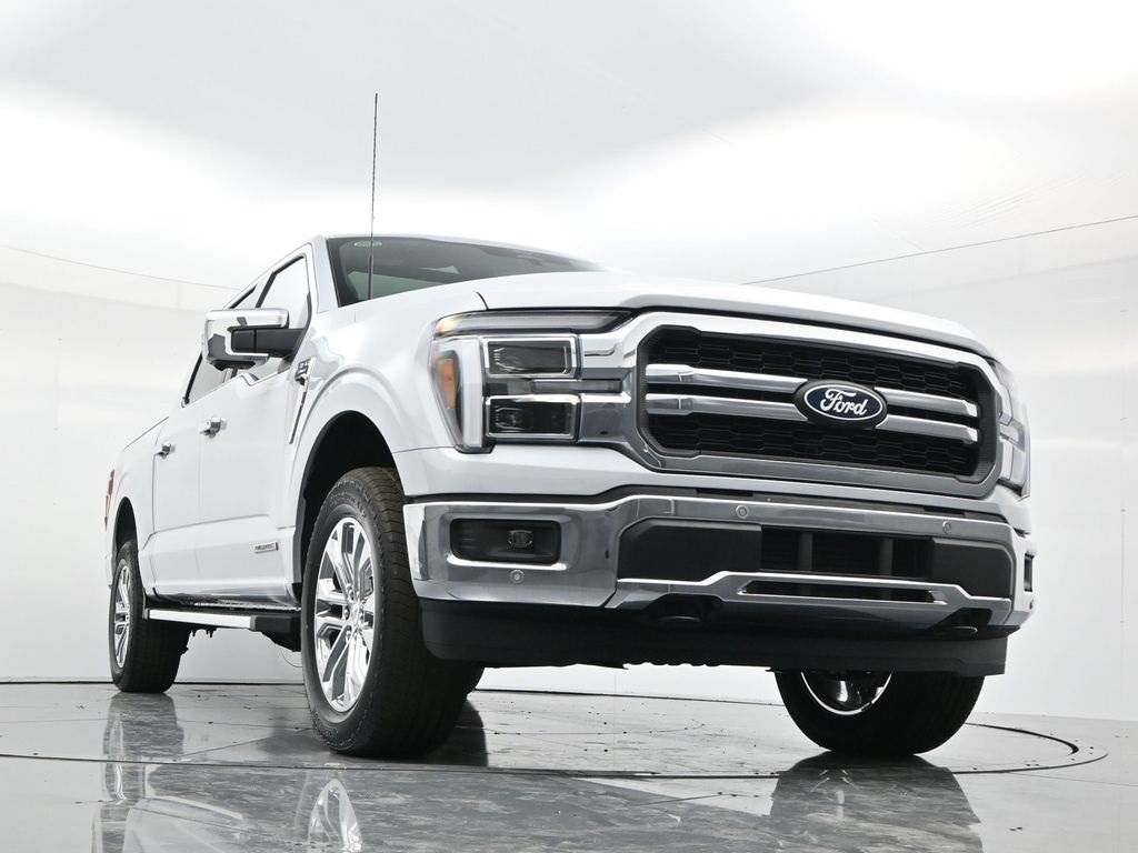 2025 Ford F-150 Lariat photo 48
