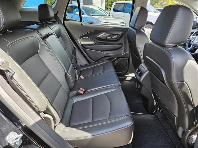 2024 Gmc Terrain SLT photo 13