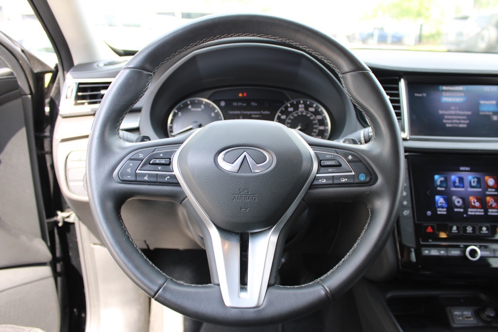 2024 Infiniti QX50 Luxe AWD photo 12