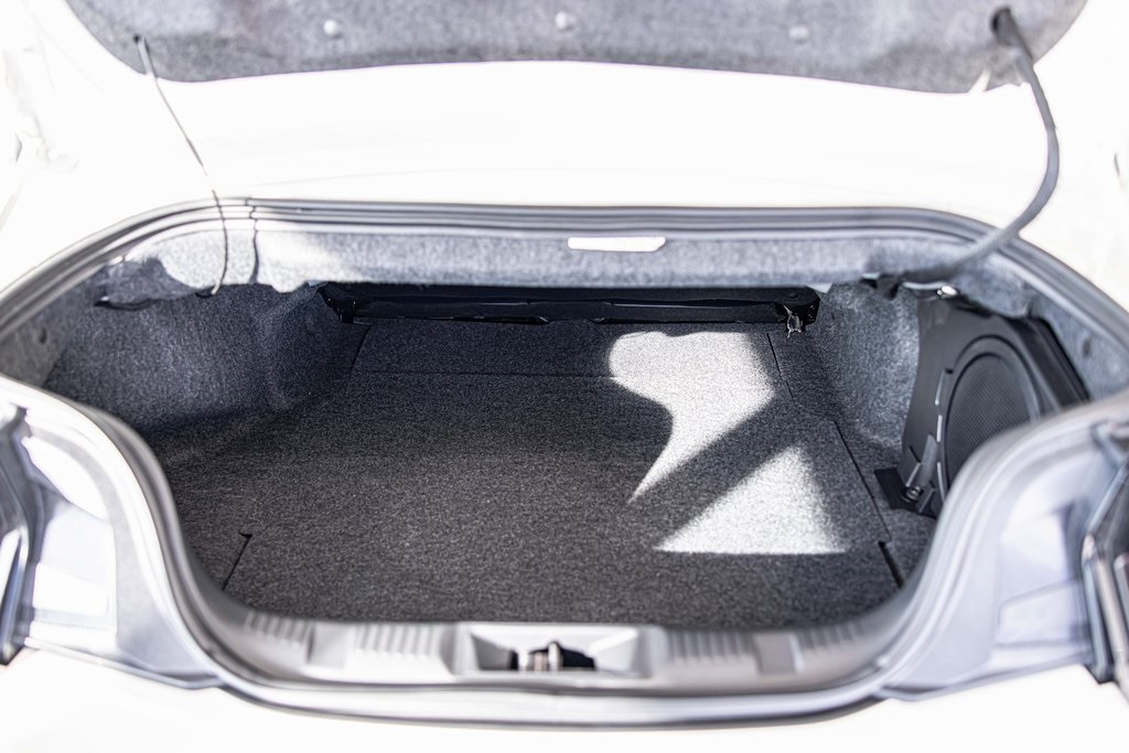 2025 FORD MUSTANG - Image 16