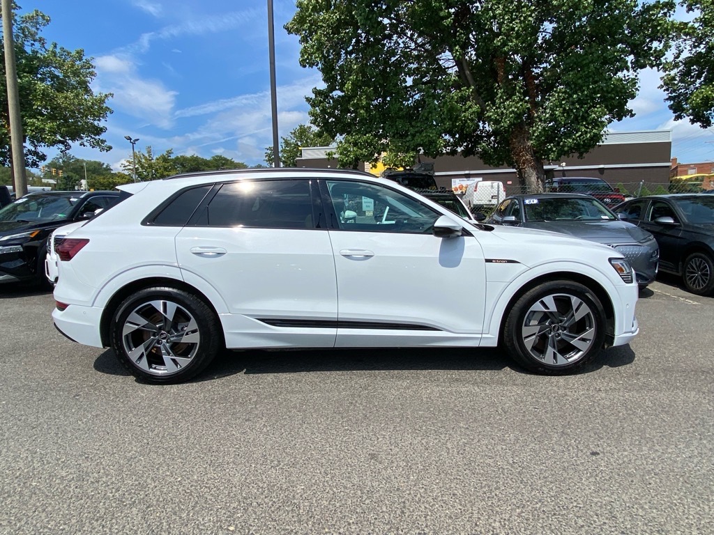 Used 2022 Audi e-tron Premium with VIN WA1AAAGE2NB023245 for sale in Alexandria, VA