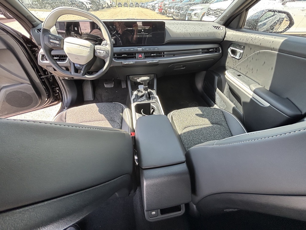 2025 Kia K4 GT-Line photo 10