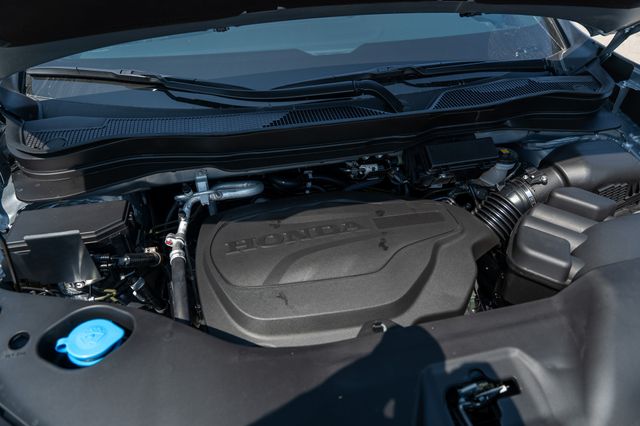2025 Honda Ridgeline TrailSport photo 35