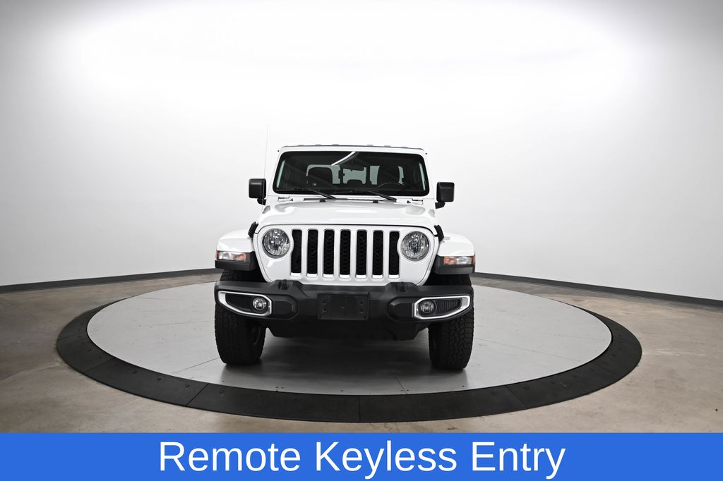 2020 Jeep Gladiator Overland photo 2