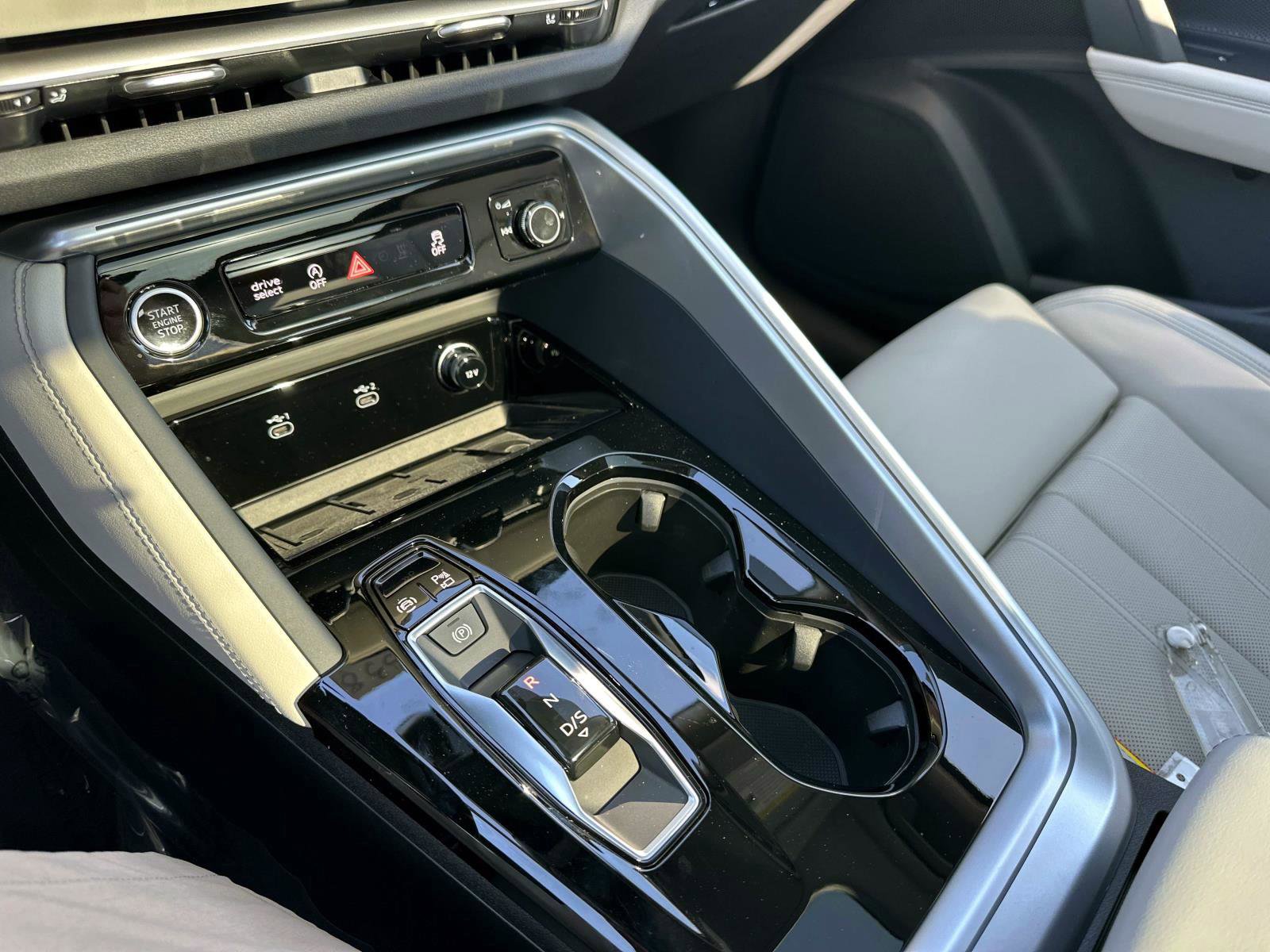 2025 Audi Q5 Premium Plus photo 25