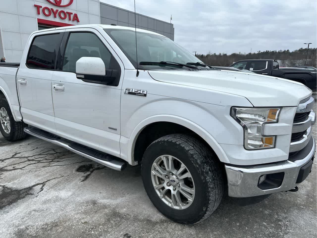 Used 2016 Ford F-150 Lariat with VIN 1FTEW1EPXGFC53365 for sale in Oakland, ME