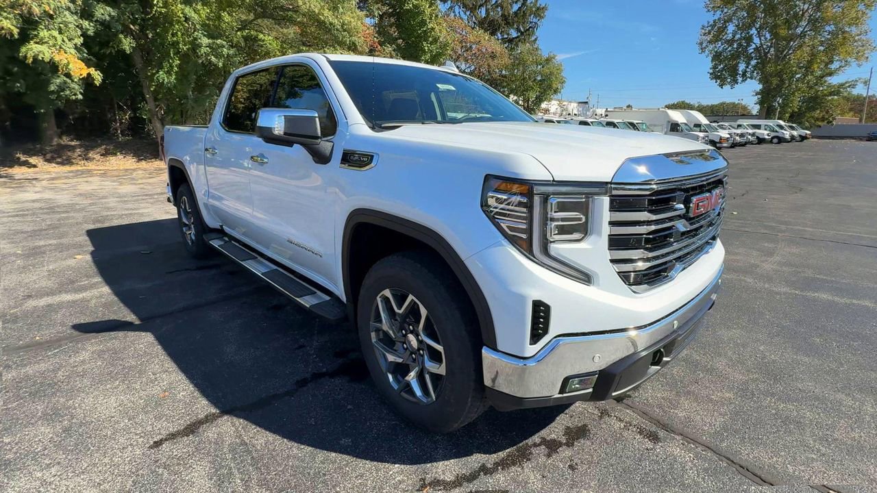 2026 Gmc Sierra 1500 SLT photo 2