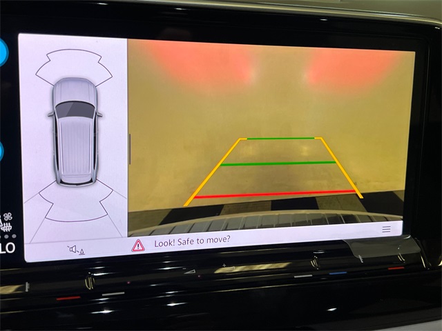 2026 Volkswagen Atlas SE Technology photo 18