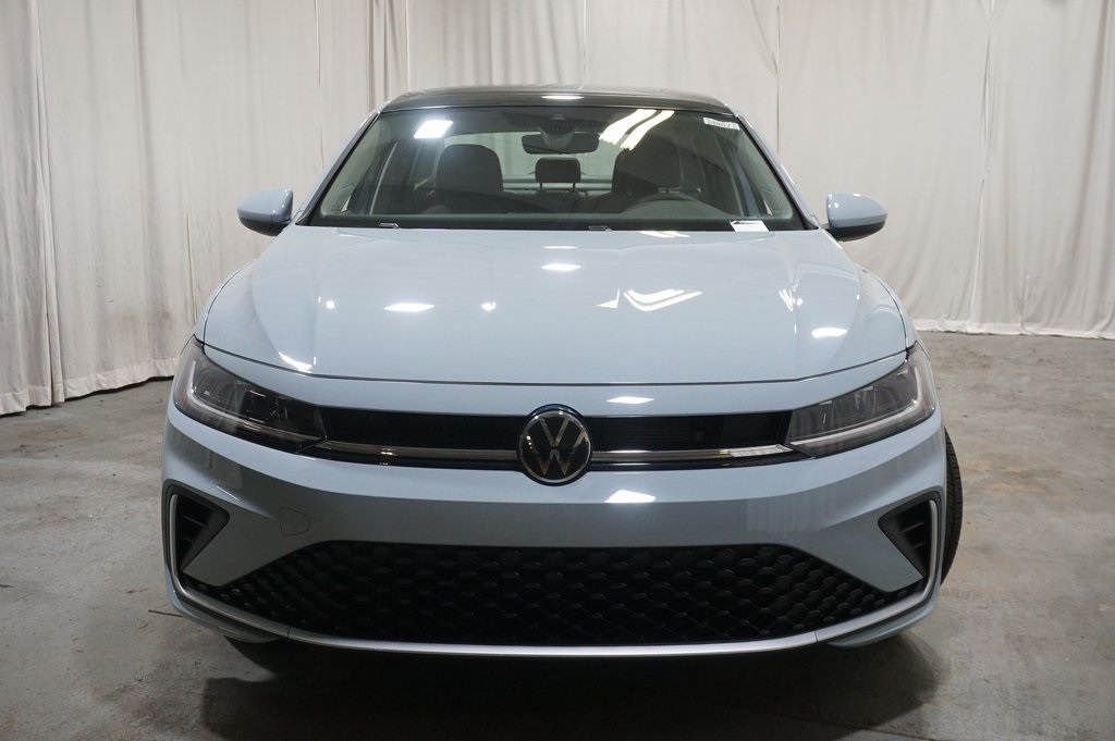 2025 Volkswagen Jetta 1.5T SE photo 4