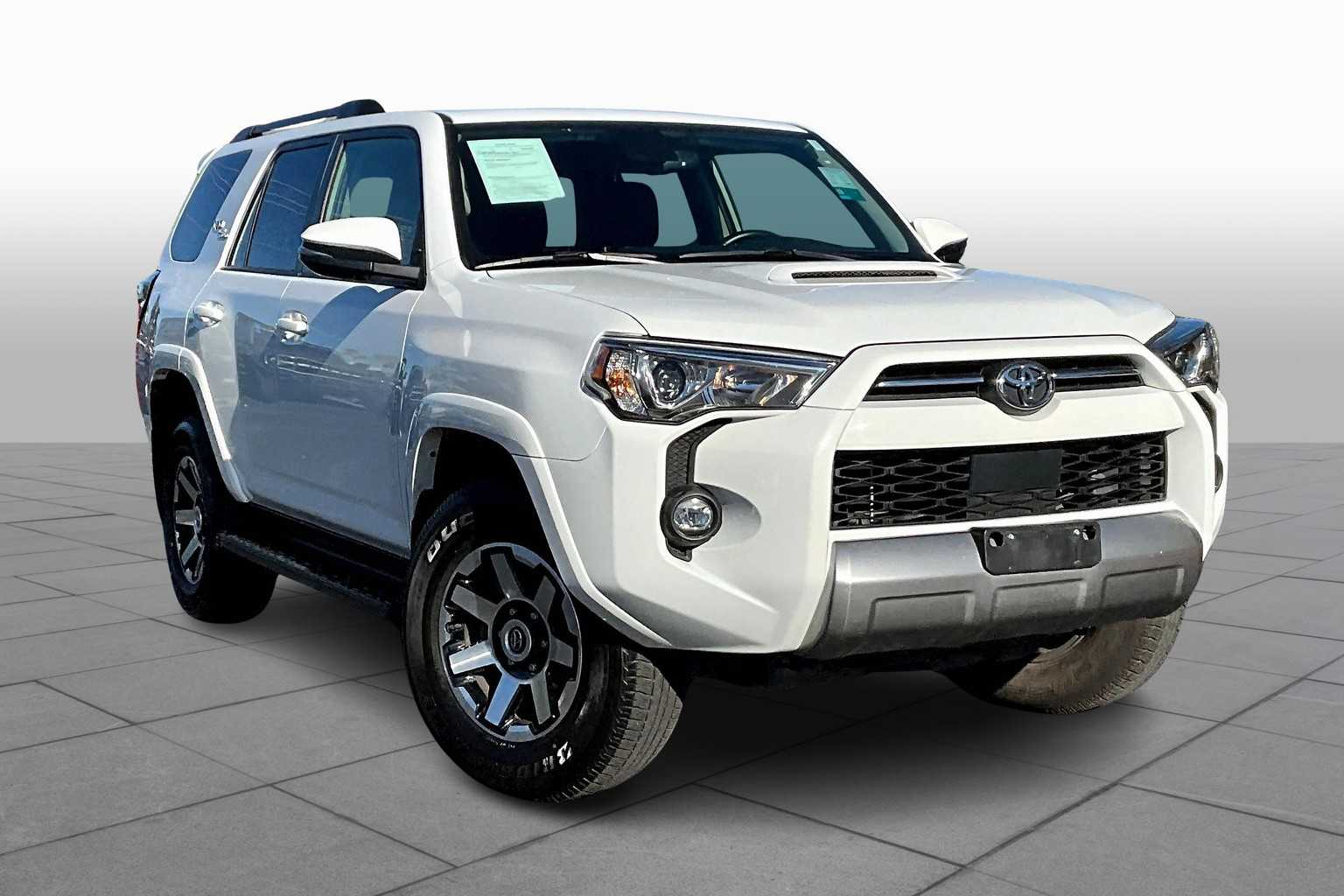 2024 Toyota 4Runner TRD Off-Road Premium photo 2