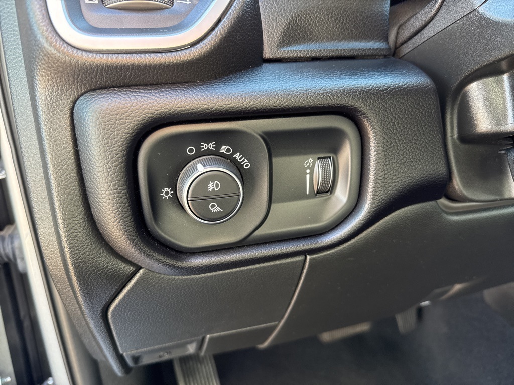 2024 Ram 2500 Big Horn photo 39