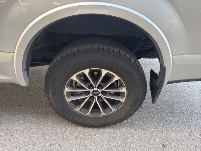 2018 Ford F-150 XLT photo 4