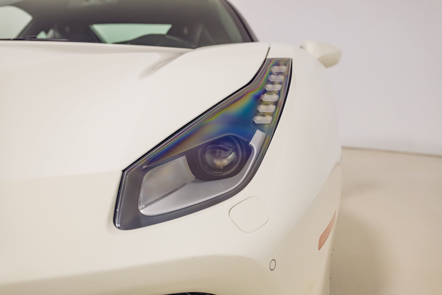 2016 Ferrari 488 GTB photo 36
