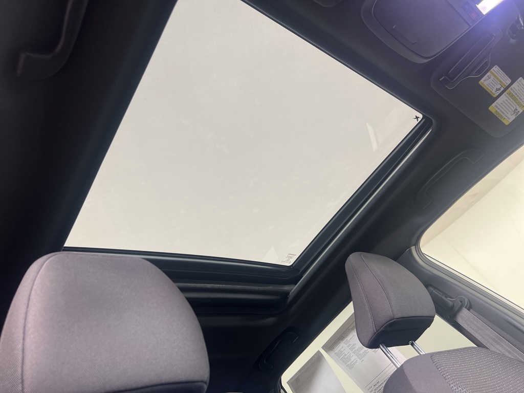 2025 Subaru Forester Premium Base photo 3