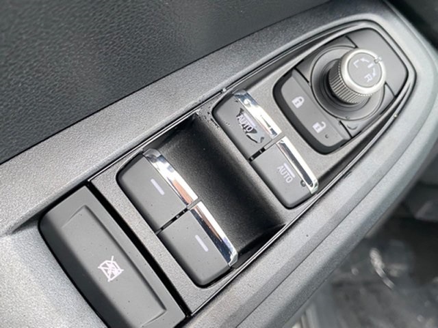 2025 Subaru Crosstrek Limited photo 11
