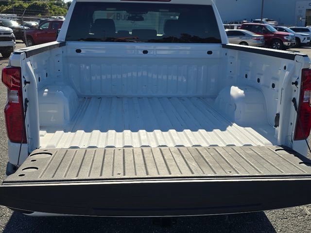 2025 Chevrolet Silverado 1500 Custom photo 17