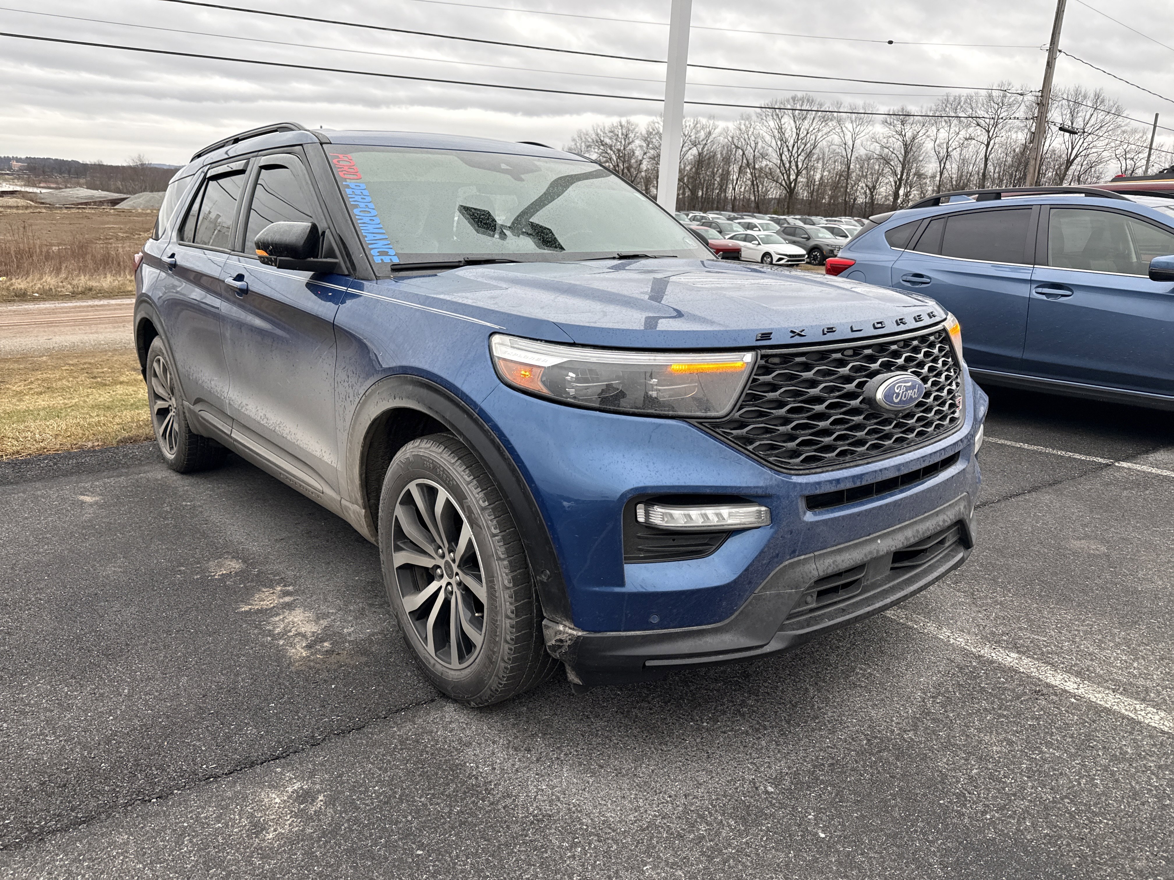 2020 Ford Explorer ST's photo