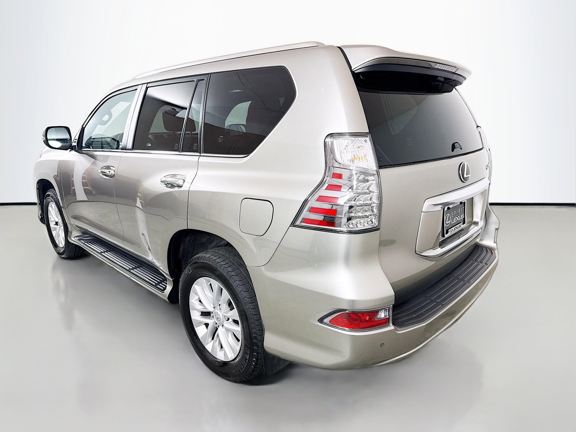 2021 Lexus GX 460 Premium photo 4