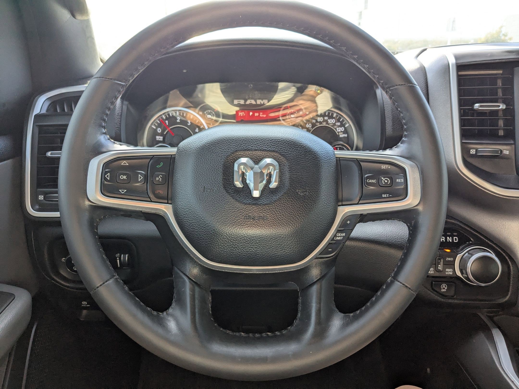 2023 Ram 1500 Big Horn photo 15