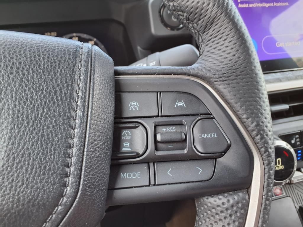 2024 Toyota Tacoma Limited photo 19