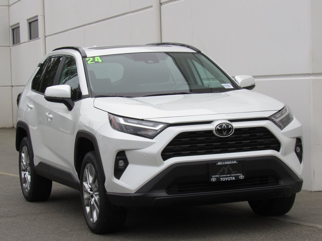 2024 Toyota RAV4 XLE Premium photo 2