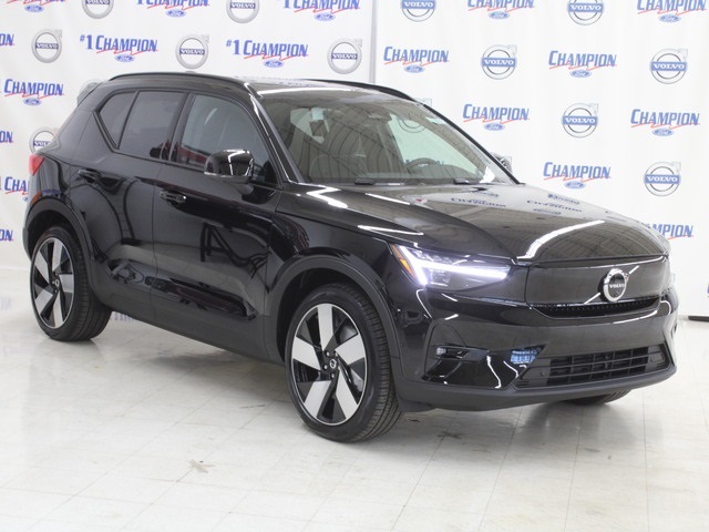 2024 Volvo XC40