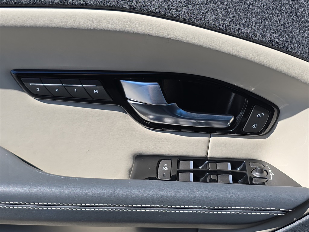2018 Land Rover Range Rover Evoque HSE Dynamic photo 26