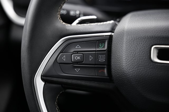 2023 Jeep Grand Cherokee Laredo photo 29