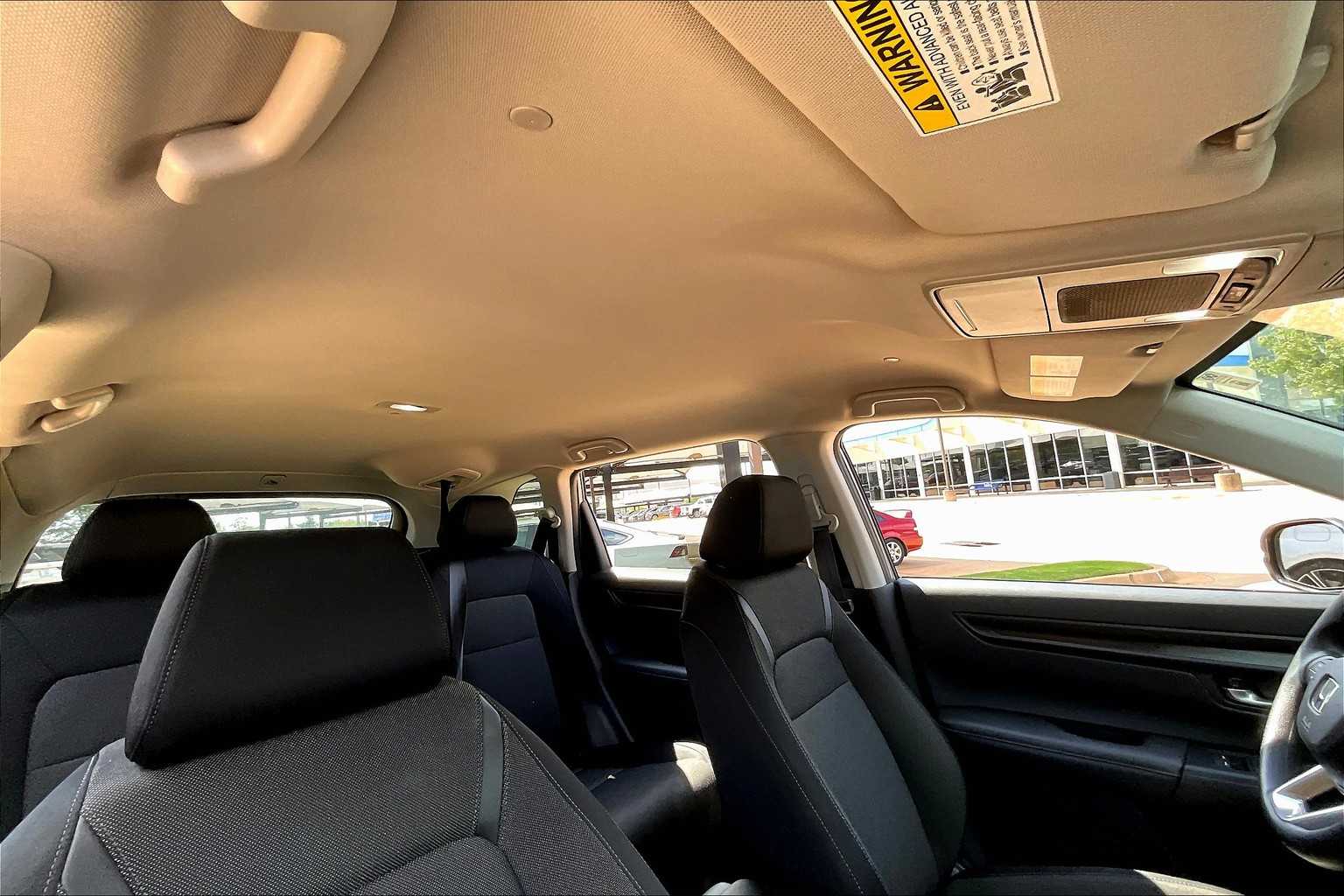 2025 Honda CR-V LX photo 12