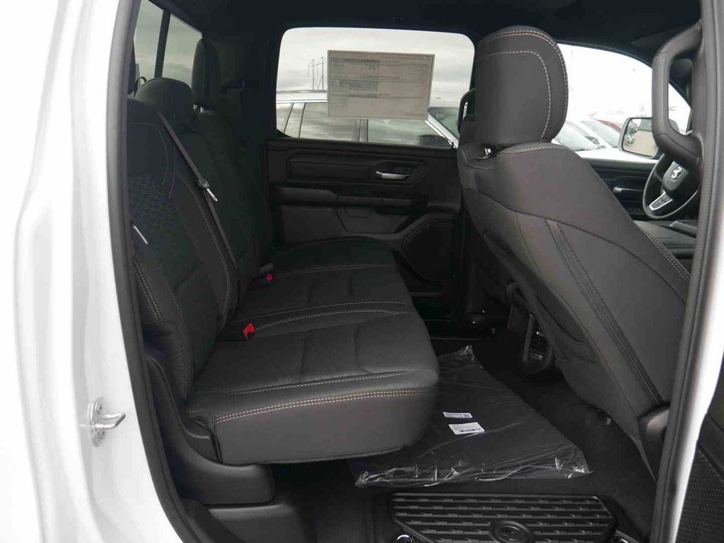 2026 Ram 1500 Tradesman photo 21