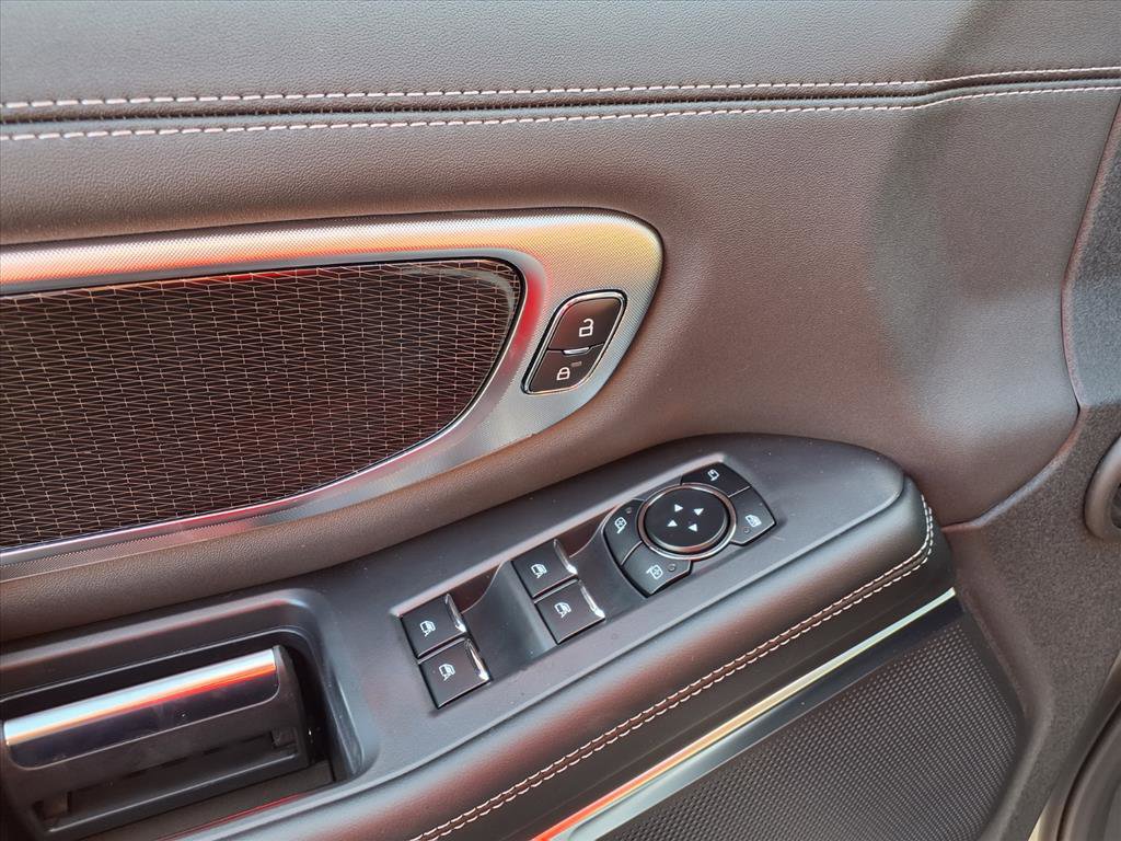 2025 Ford Expedition Platinum MAX photo 14
