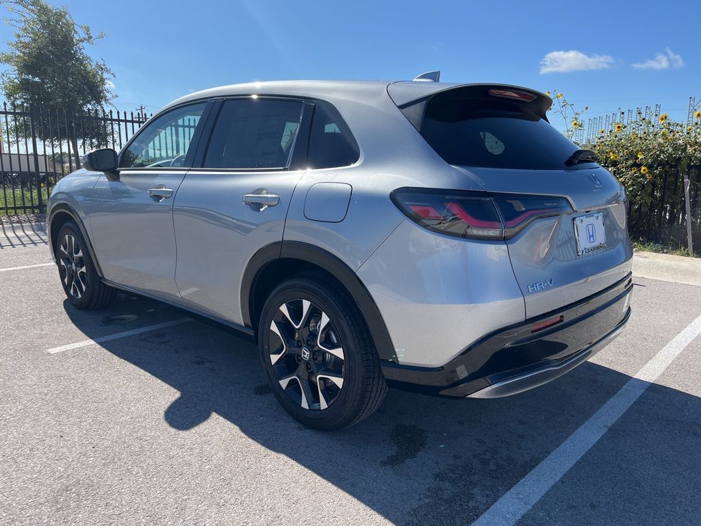 2026 Honda HR-V EX-L photo 3