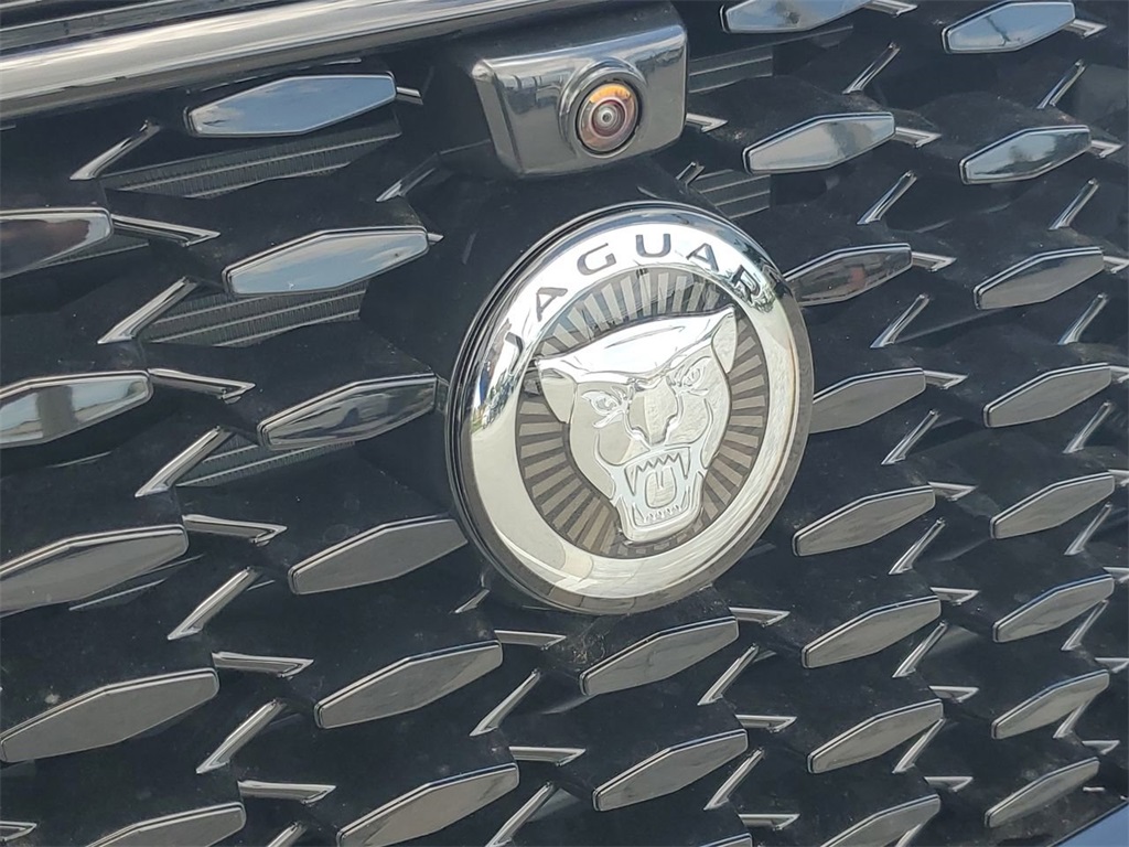 2026 Jaguar F-PACE P400 R-Dynamic S photo 8